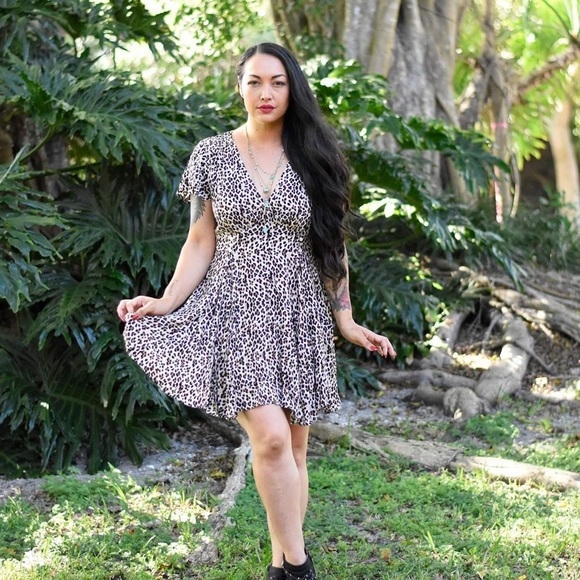 Leopard Dress - Picture 2 of 5